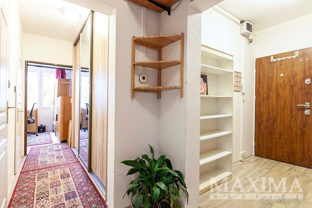 Byt 2+kk o ploše 59 m2 - Praha, Kobylisy - 7