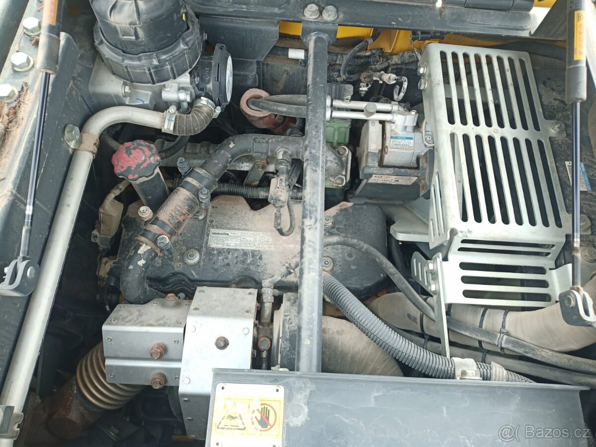 Kolový otočný bagr Komatsu PW 160-10 - 7