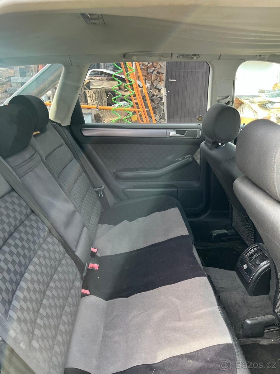 Audi A6 C6 2.5tdi 132kW combi ND - 7