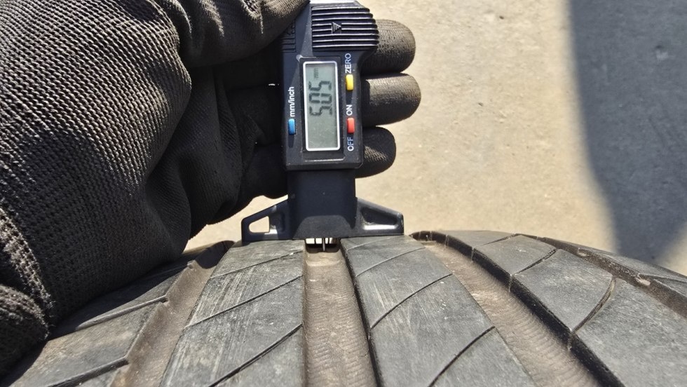 Letní pneu 225/45/17 Michelin - 7