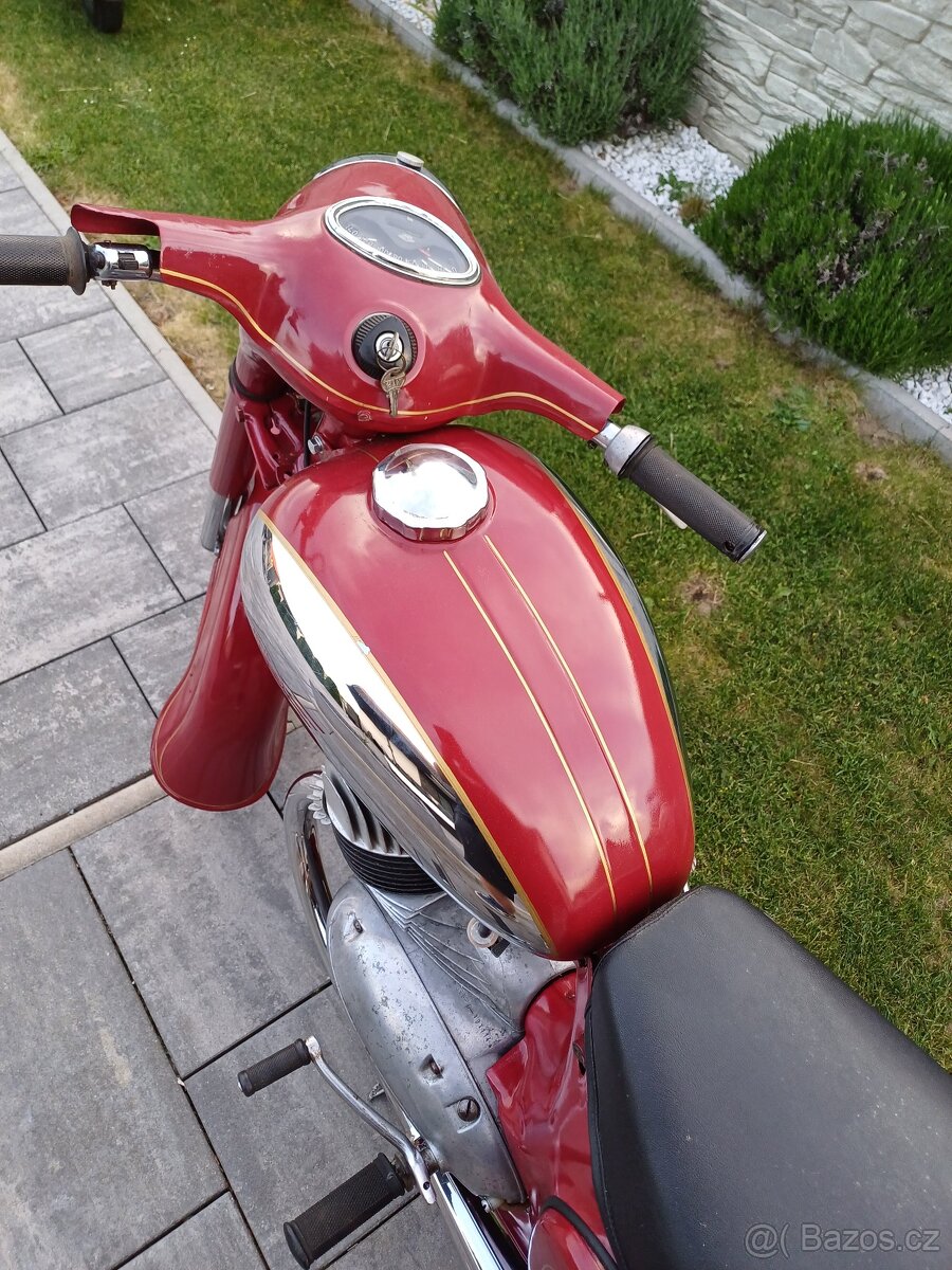 Jawa 350/360 Panelka s TP - 7