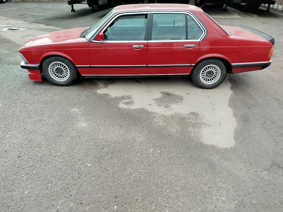 BMW e23 735i - 7