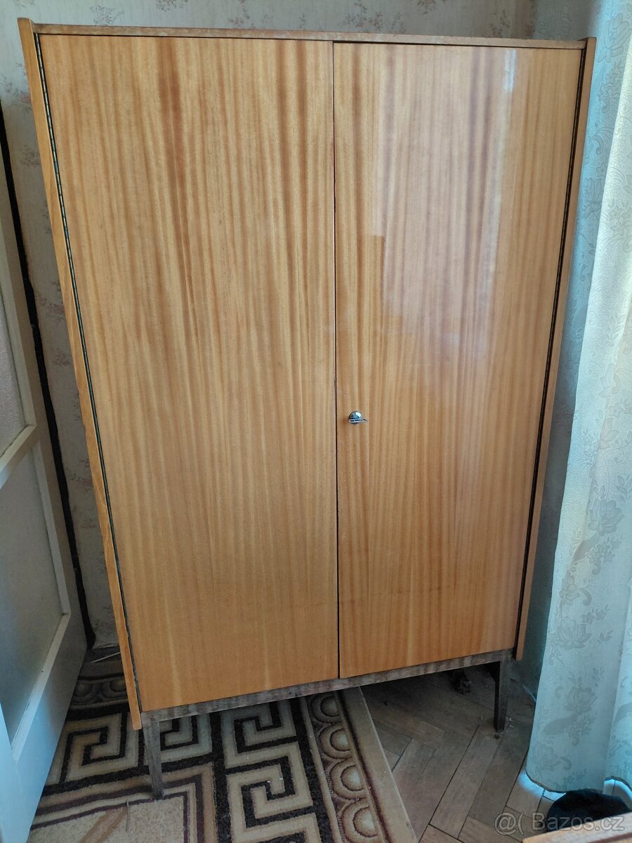 Nábytek na chatu nebo chalupu - 7