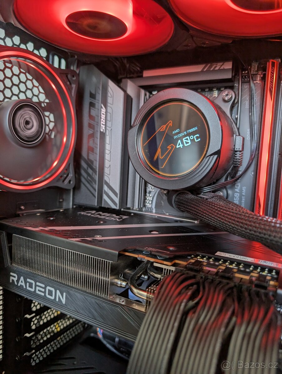 Herní Počítač Aorus+Monitor - 7