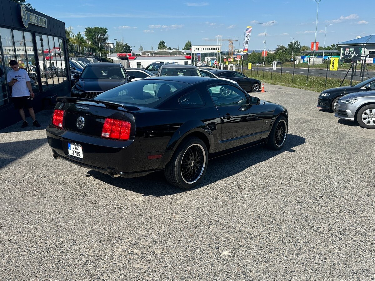 Ford Mustang GT 2007 - 7