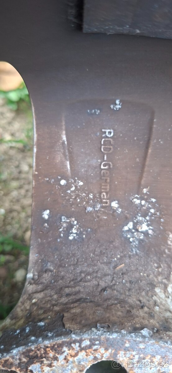 Alu kola R15 - 7