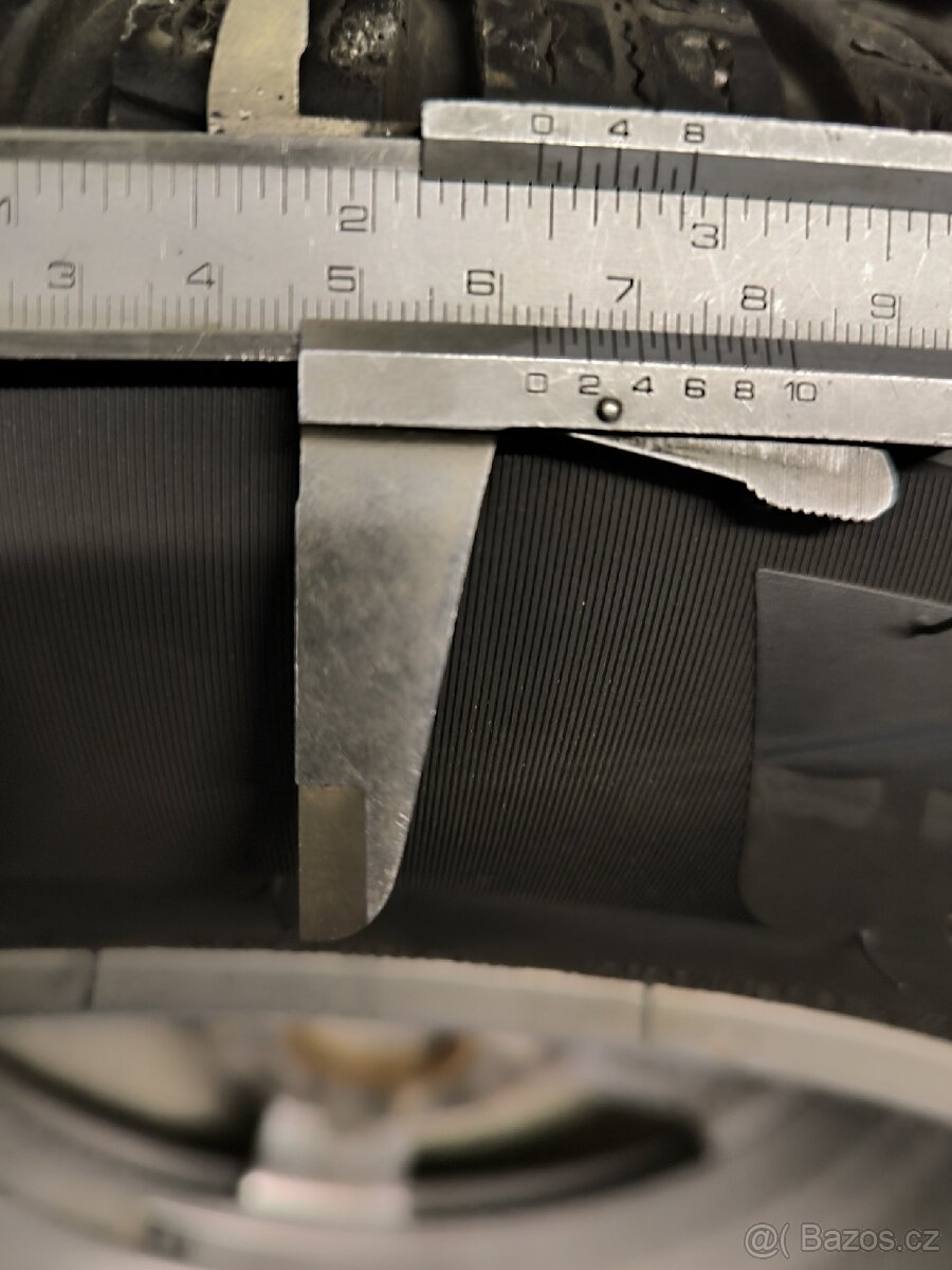 Alu kola Land Rover 5x108 r19 ,pneu zimní 6mm 255/55/19 - 7