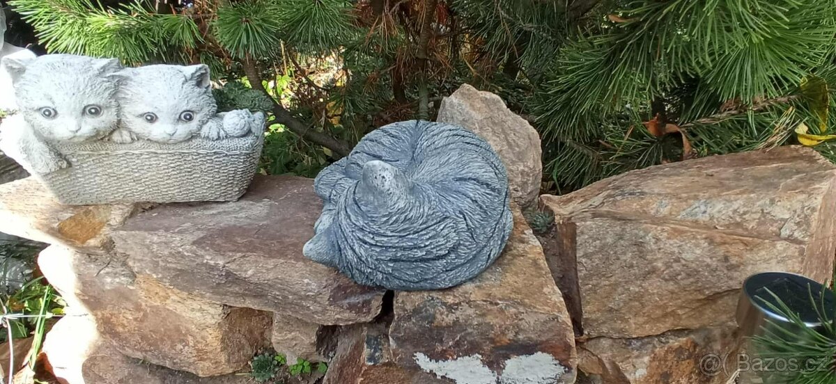 Zahradní dekorace- Spící kočka 5 - 7