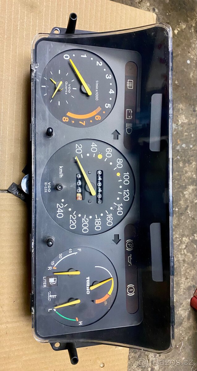 Dily Saab 900I turbo - 7