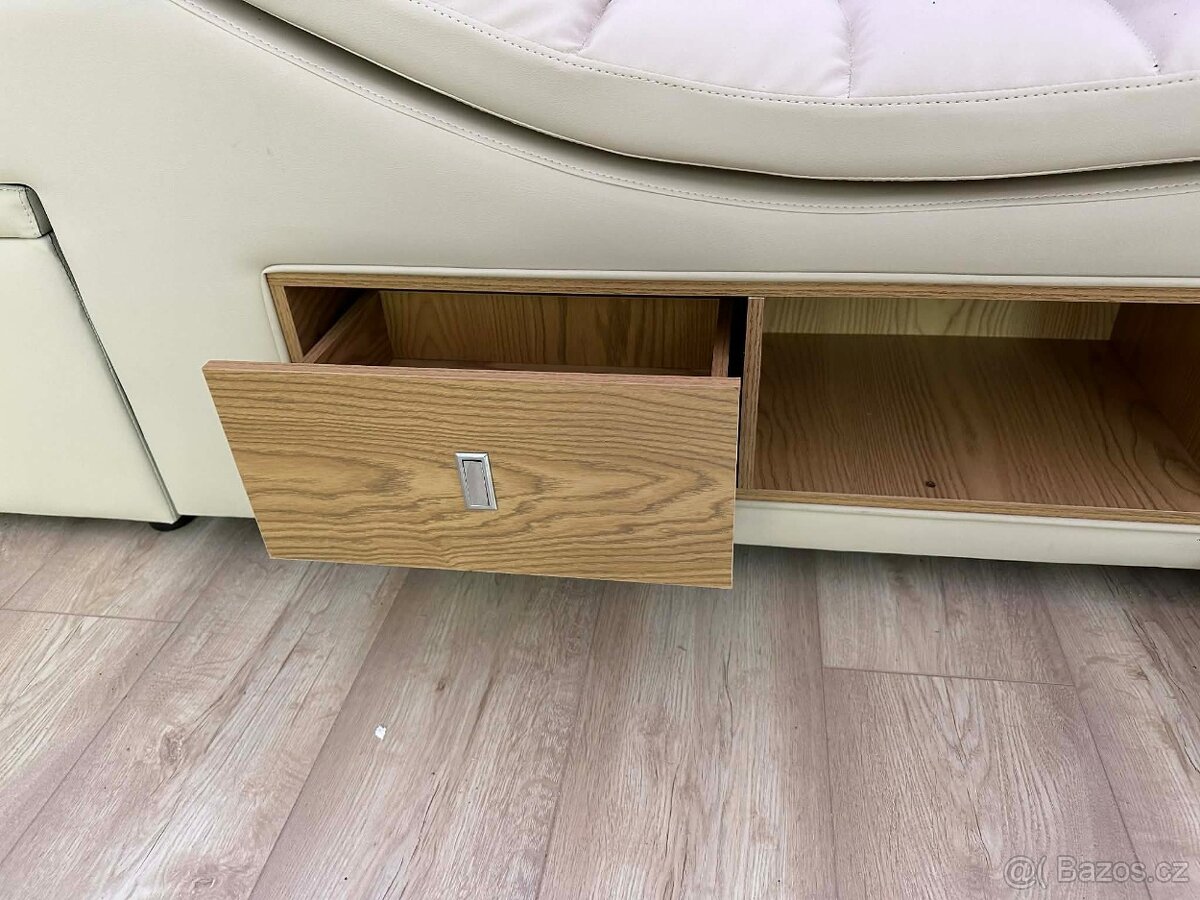 Luxusní postel s masážním křeslem - 7