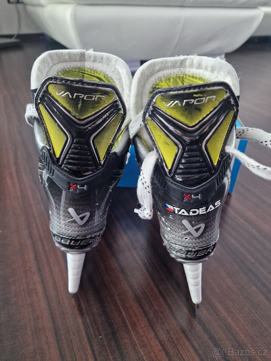 Brusle Bauer Vapor X4 JR, vel. 2 - 7