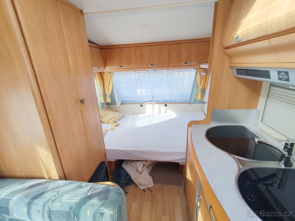 HOBBY 400SF č.740 pro 4. 1150 kg. Bojler. 100km/h. Rok 2002 - 7