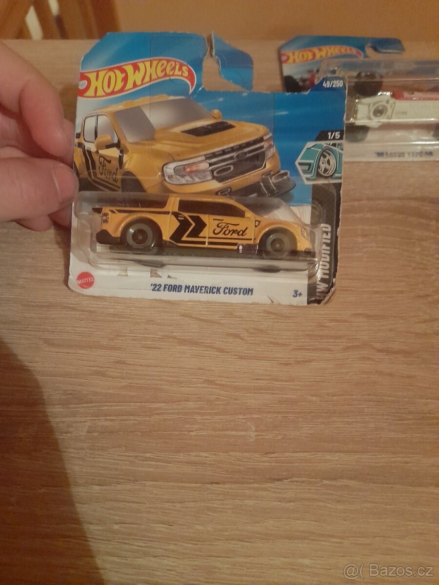 Prodam autíčko hot wheels/ matchbox - 7