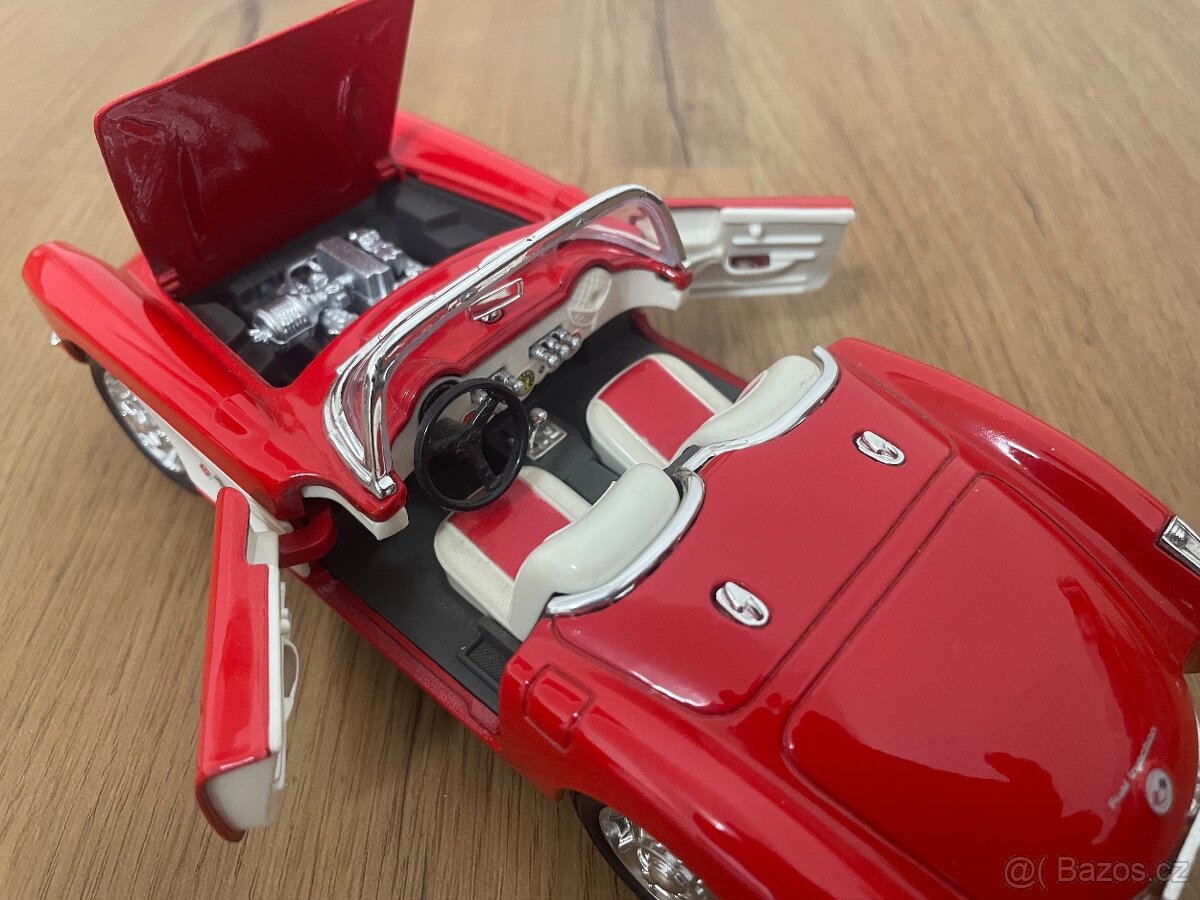Modely aut - 1:24 - 7