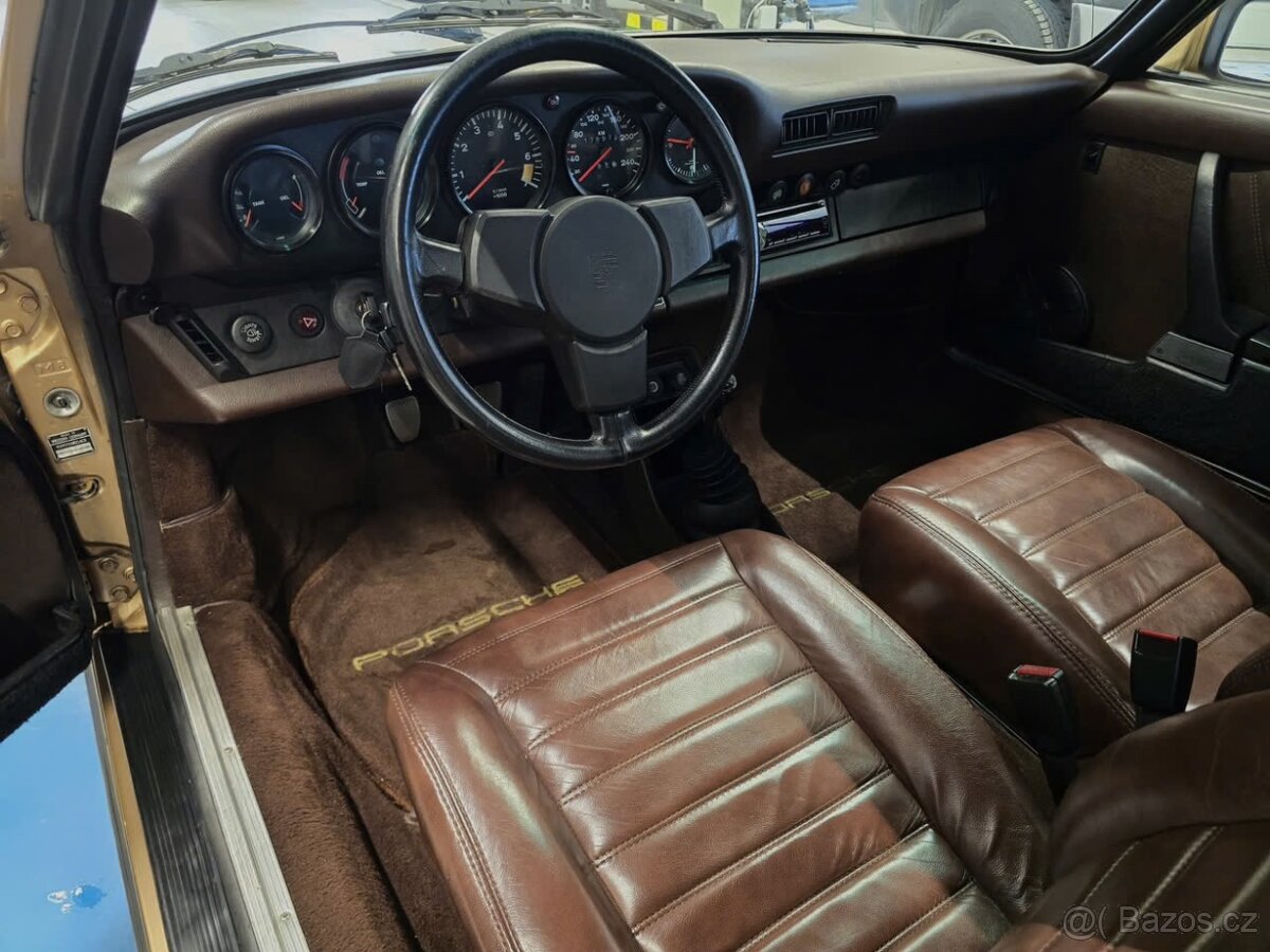 Porsche 911 3.0 - 7