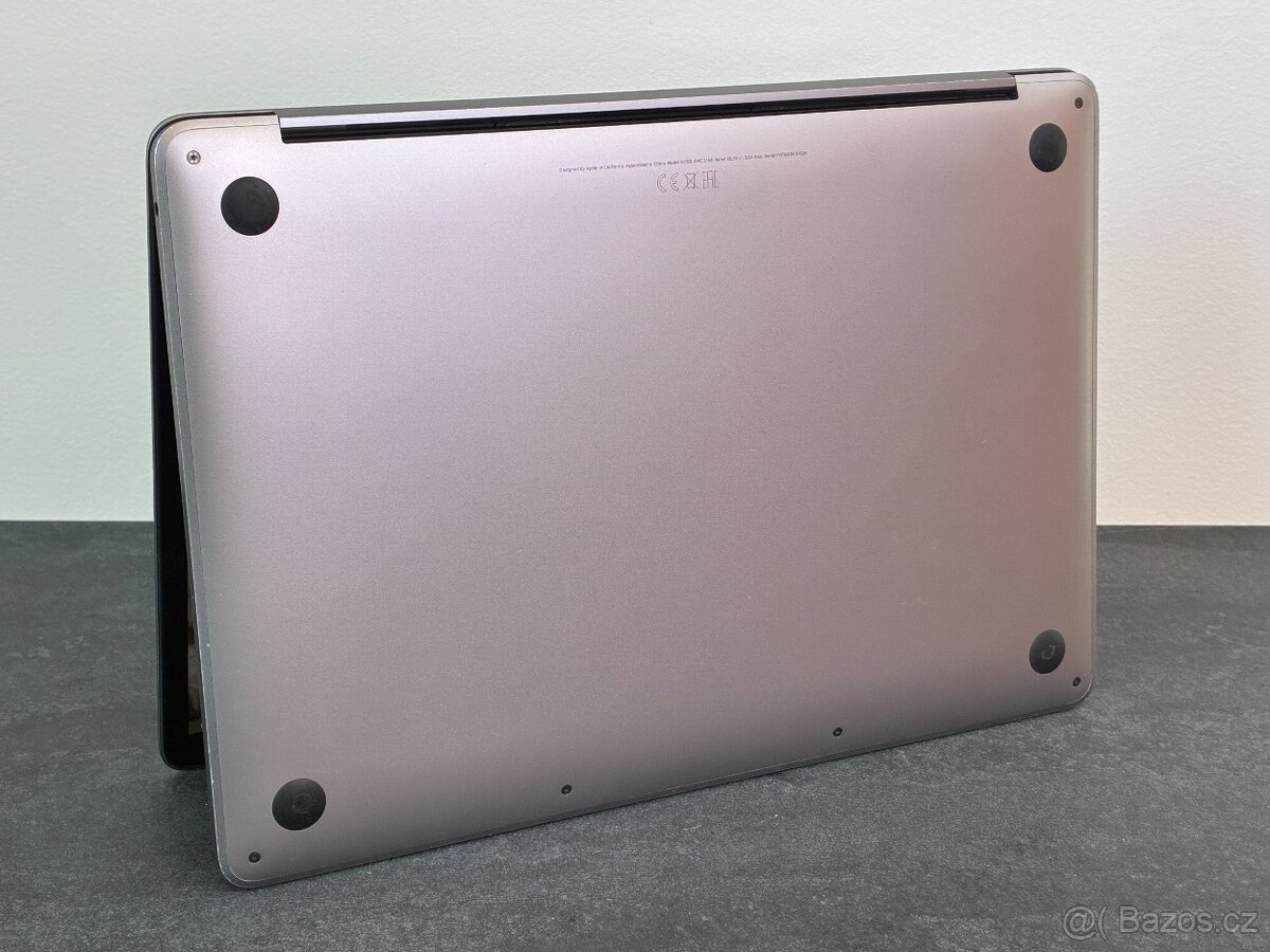 MacBook Pro 13'' 2017 / i5 / 8GB / 512GB SSD - DPH - 7