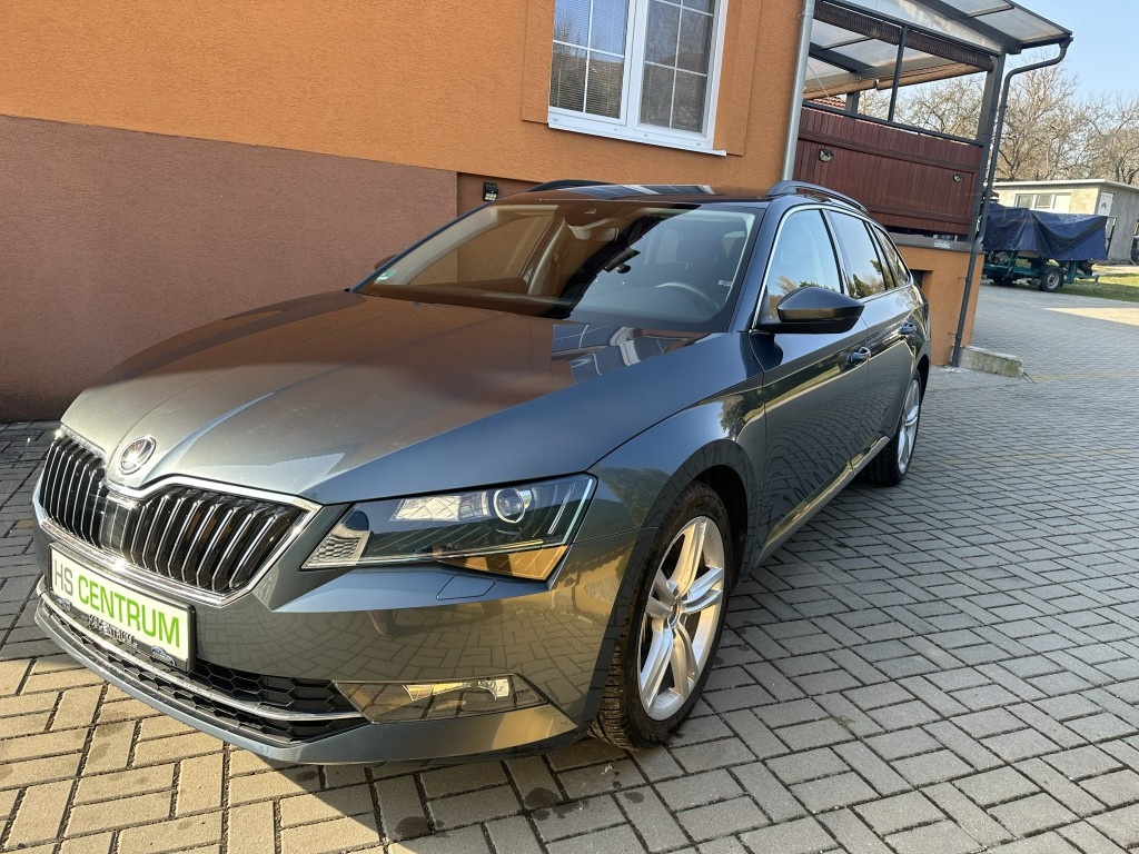 Škoda Superb 2.0 TDi 140kW 4x4 serviska - 7