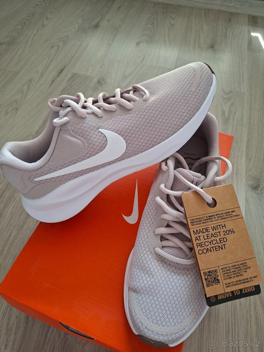 Nove tenisky Nike vel. 38 - 7