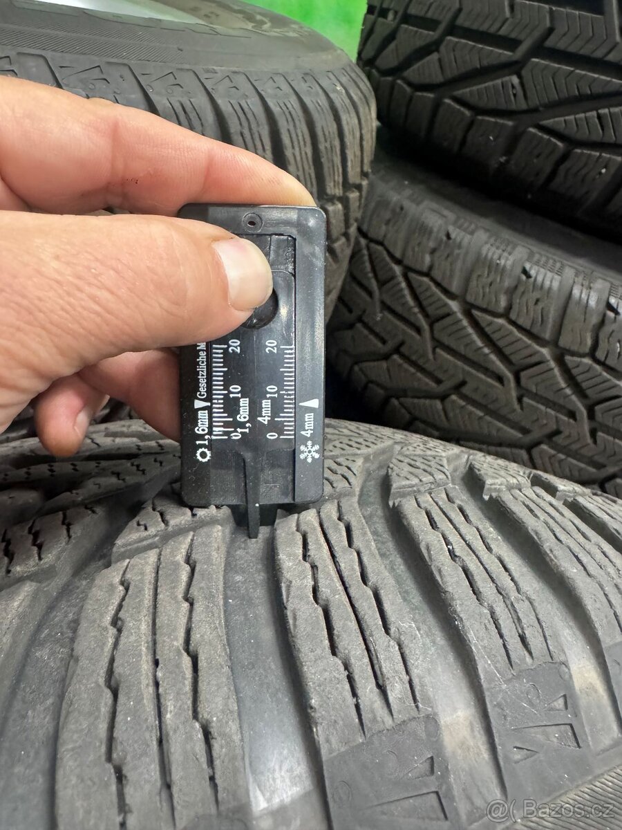 Chrysler Pacifica komplet zimní kola 235/65 R17 - 7