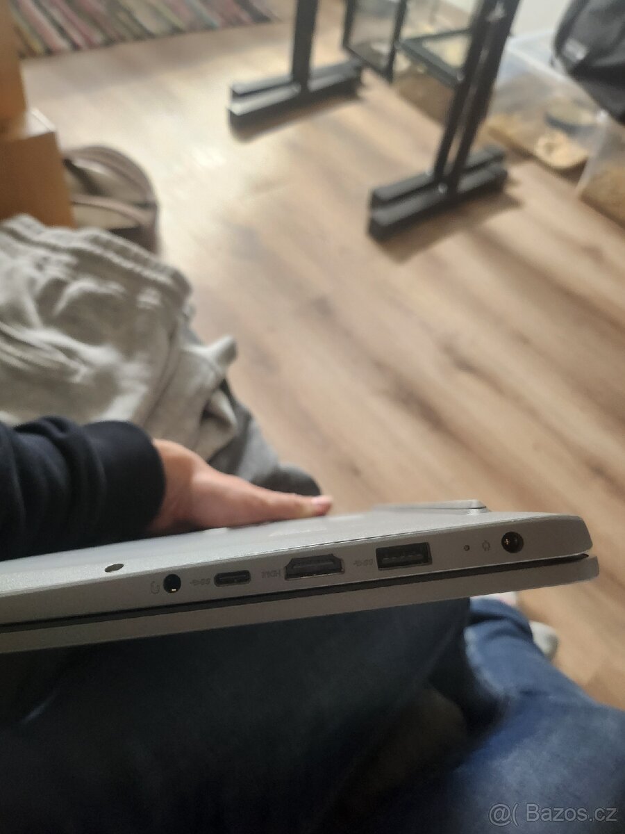 💻 Lenovo IdeaPad 1 15AMN7 + 🖱️ Logitech G305 + 🎒 obal - 7