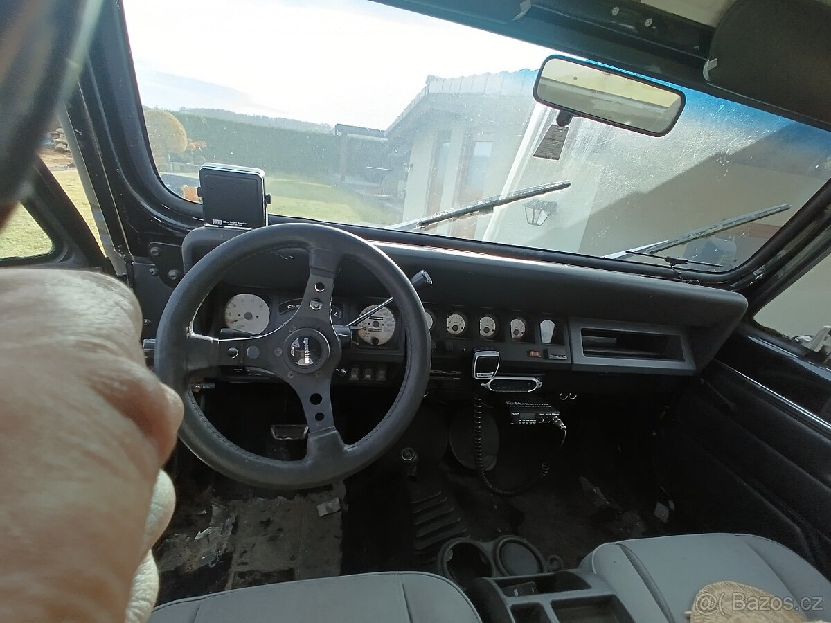 Prodám Jeep Wrangler 4,0 - 7