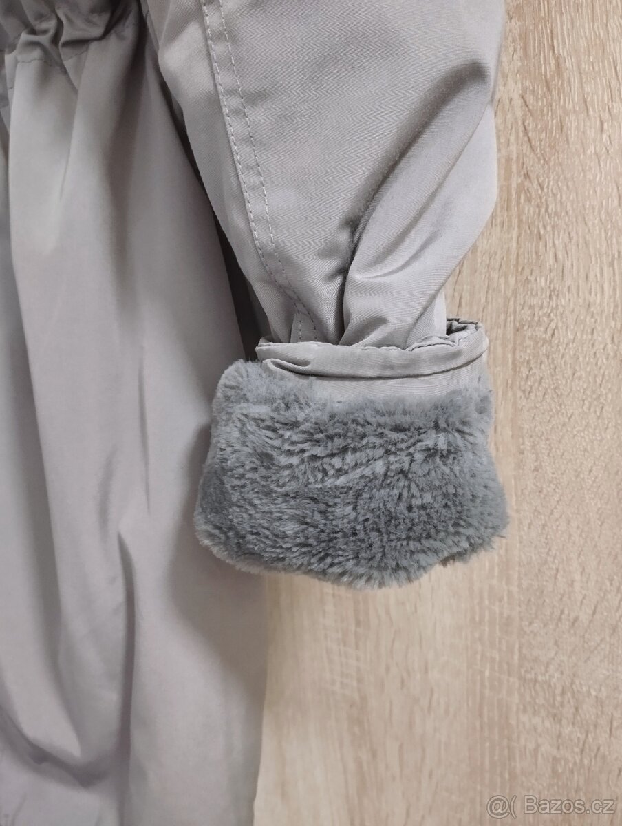 Šedá oboustranná zateplená parka - 7