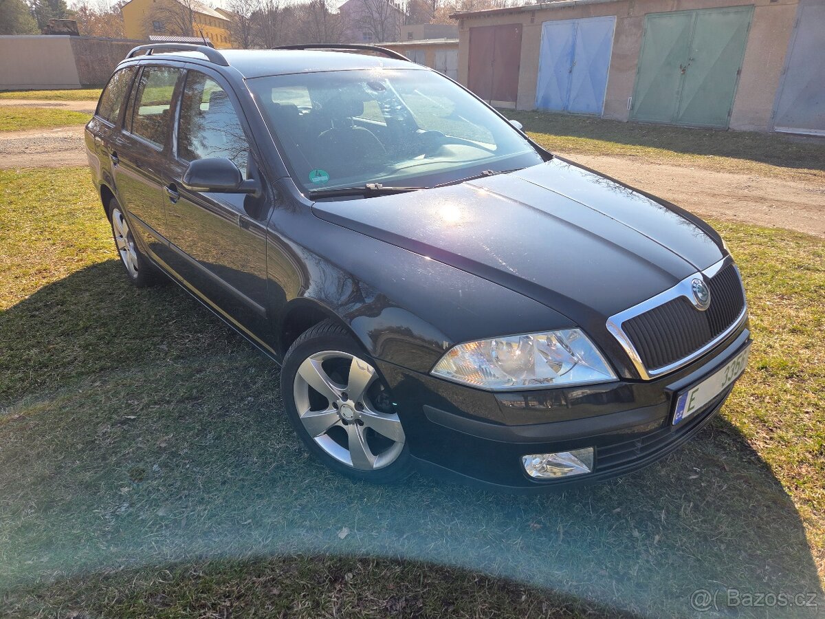 Škoda Octavia Elegance kombi - 7
