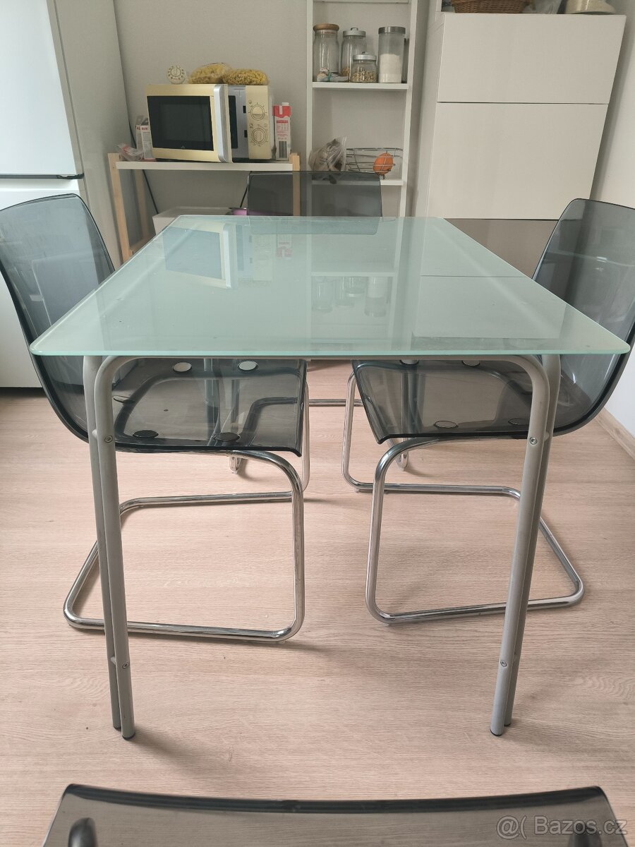 Kuchyňský stůl s židlemi - 7