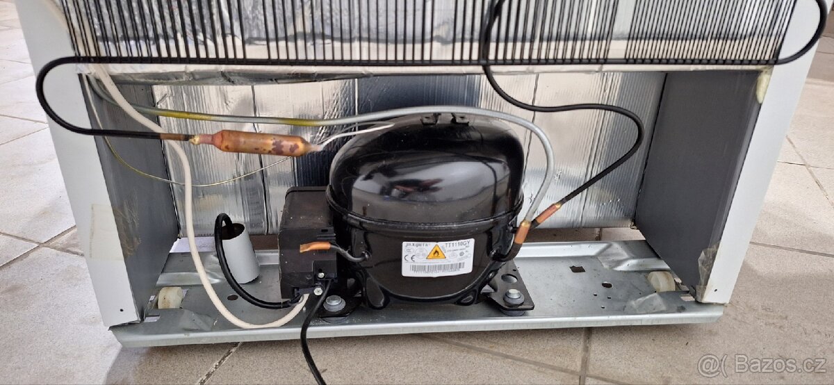 Pultový mrazák - 7