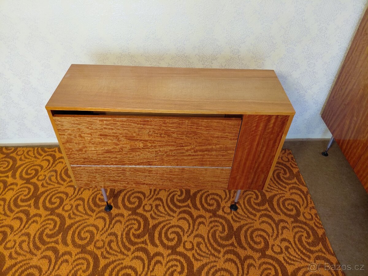 Retro obývací stěna + peřináč - 7