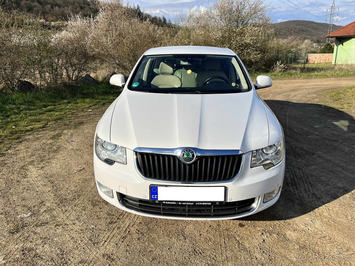 Škoda Superb II 2.0 TDI 125 kW DSG – béžová kůže, 2. majitel - 7