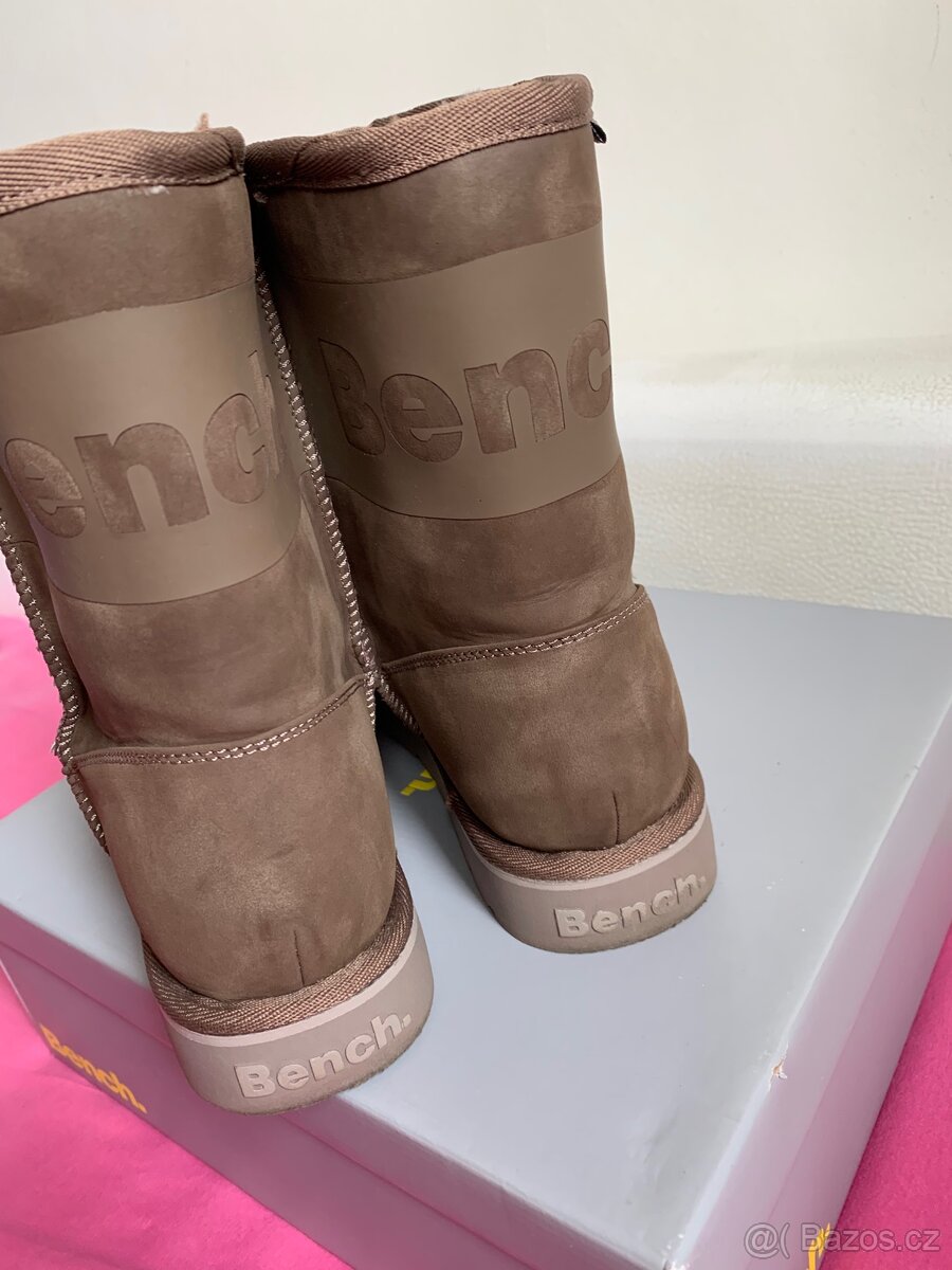 Nádherné zimní boty/ sněhule Bench nové - 7