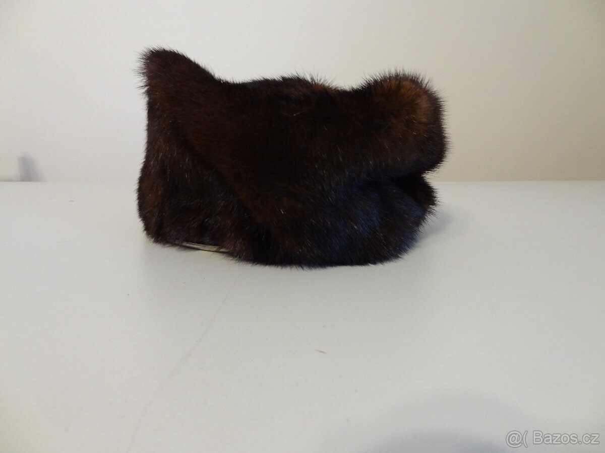 NOREK. Starší kožešina. Čepice - 7