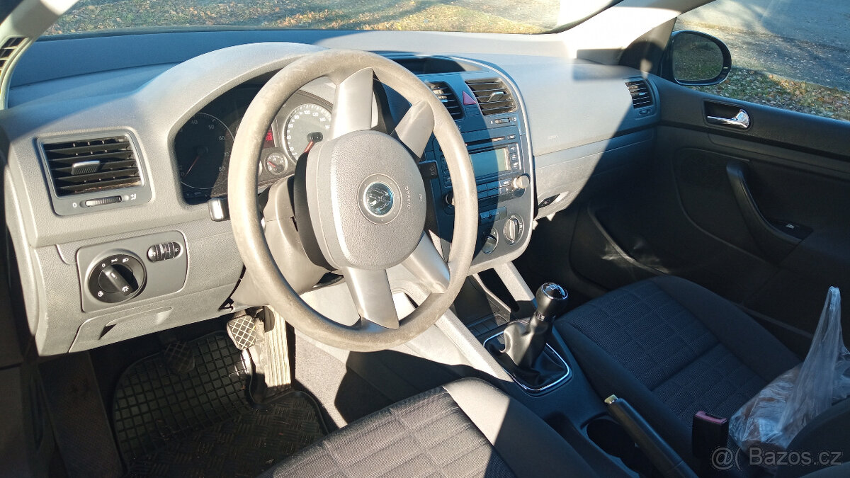 VW GOLF 1,4 / 55 kW - 7