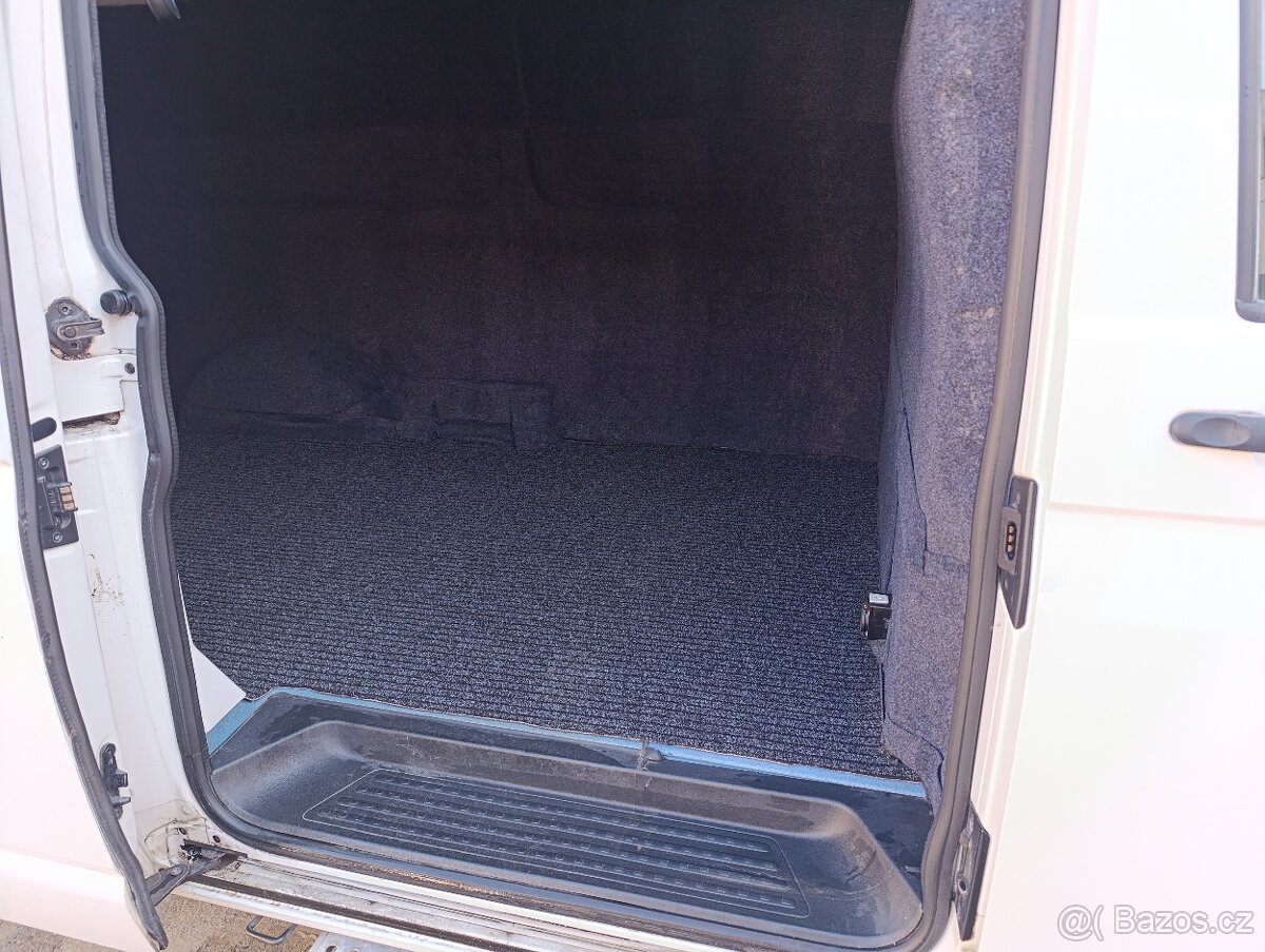 Volkswagen Transporter T5 Long - 7