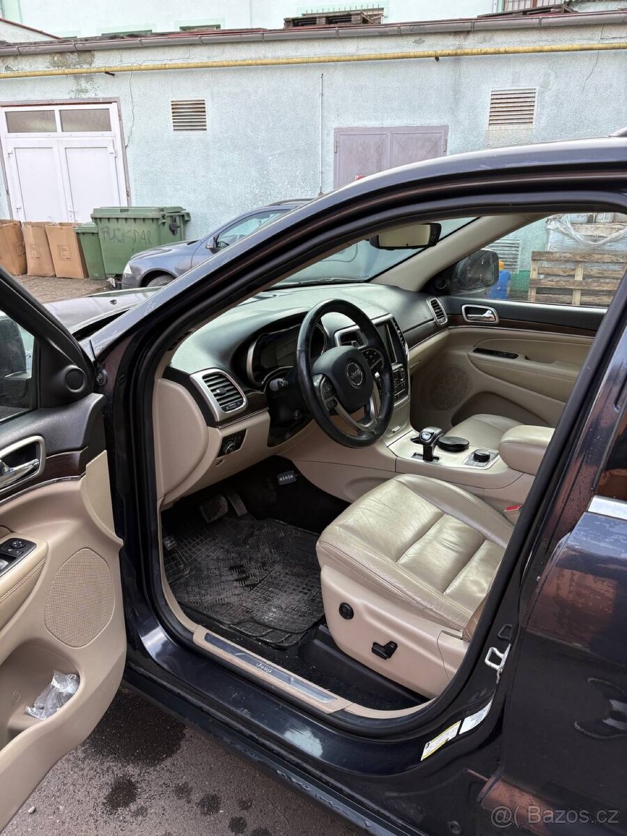 Jeep Grand Cherokee wk2 .3.0 CRD - 7