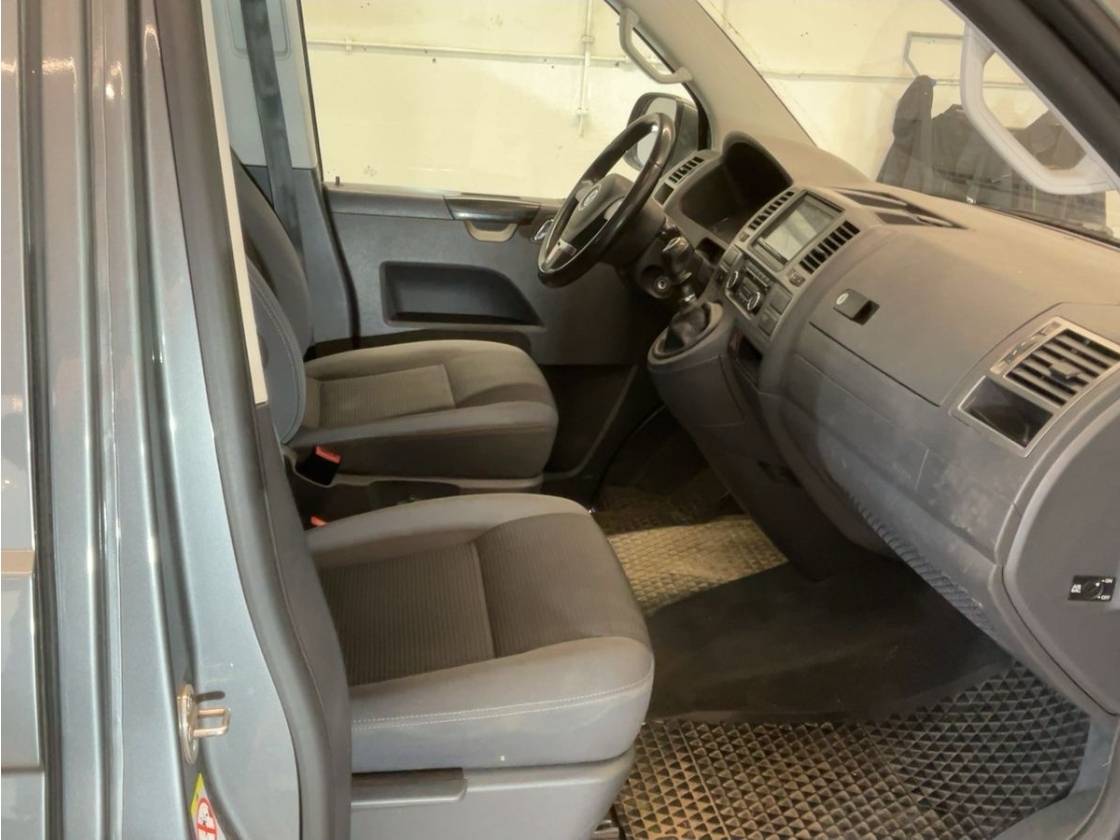 Multivan T5 2.0TDI 103kW Special 2014,179tis.km,serviska - 7