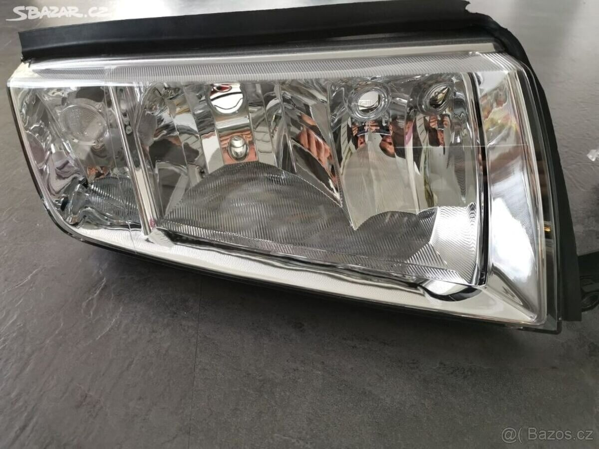 PŘEDNÍ SVĚTLA FABIA 1 / ZÁRUKA 2 ROK Y / ZASÍLÁME - 7