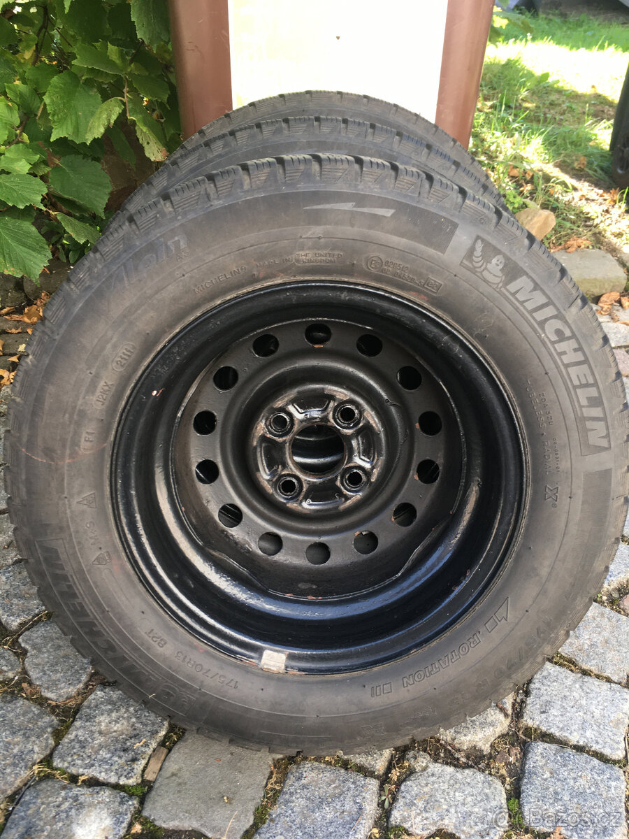 Michelin 175/70 r13 - 7