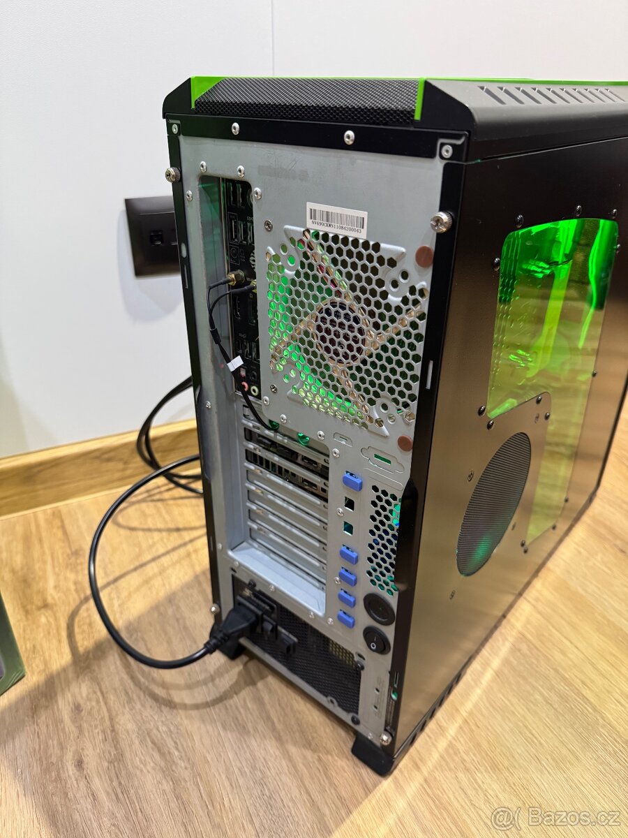 Cooler Master CM 690 NVIDIA Edition - 7