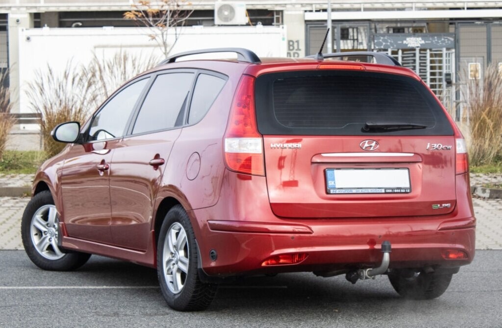 Hyundai i30 CW 80kW (2011) - 7