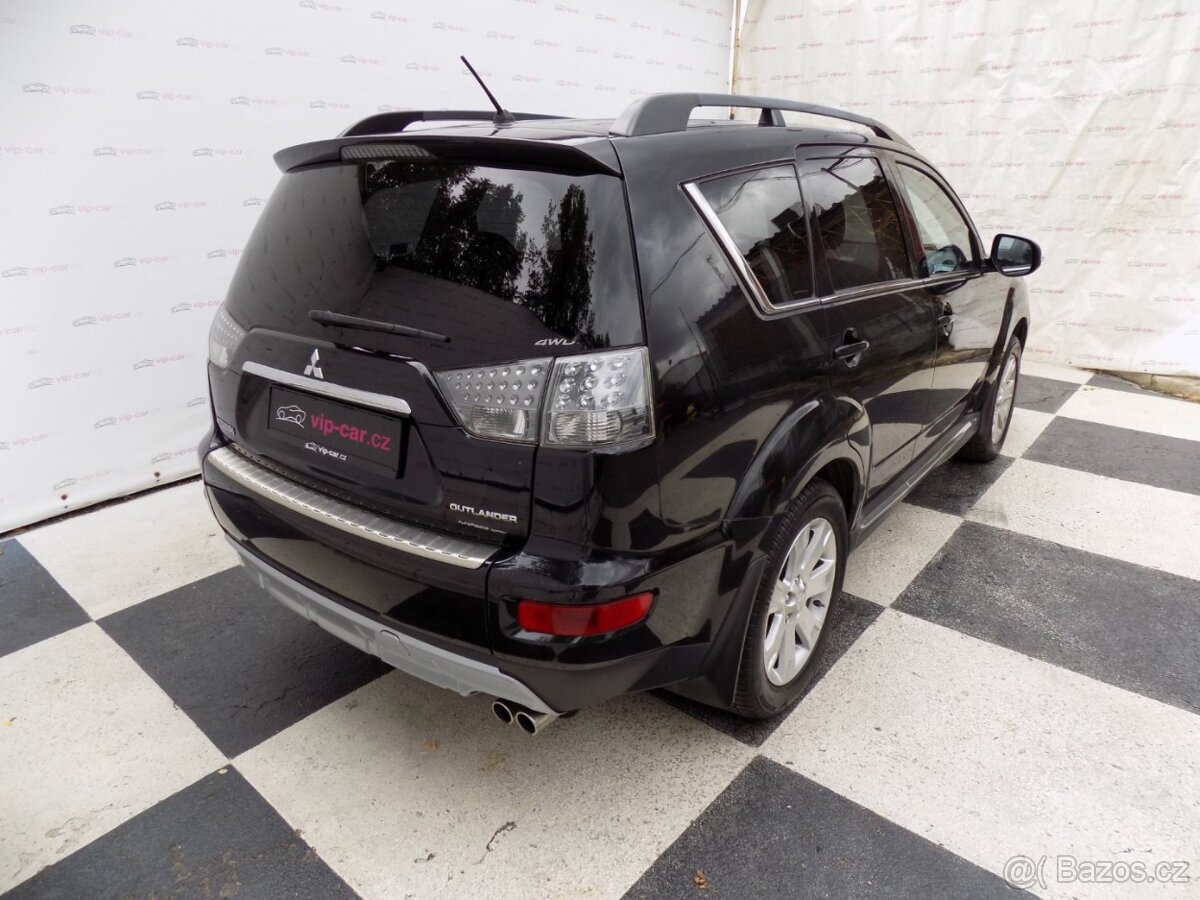 Mitsubishi Outlander 2.2DI-D/AWD/1.Maj.ČR/7.míst/ - 7