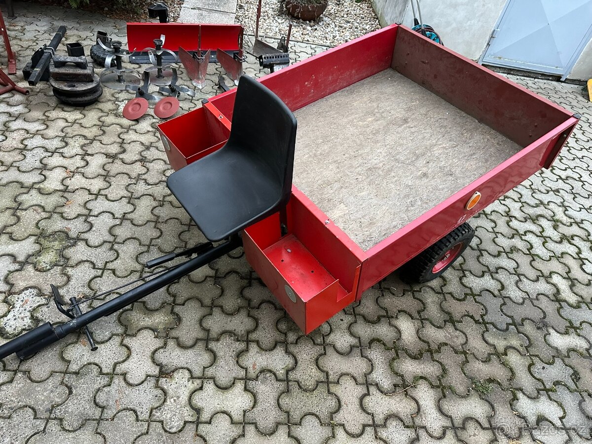 Kultivátor + široké příslušenství - 7