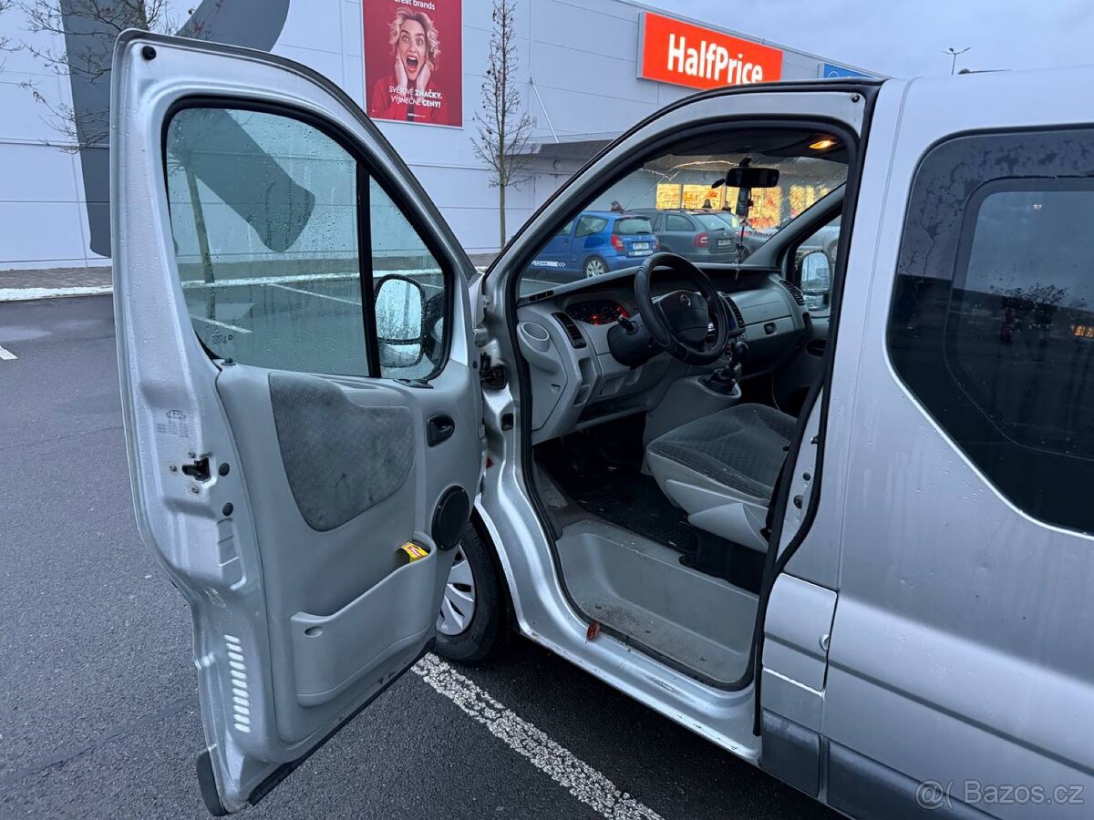 NISAN PRIMASTER 2,5. AVANTOUR 2004 r - 7