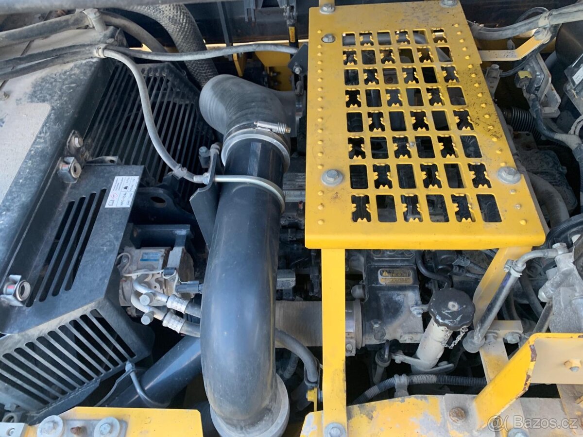 Komatsu PC360 LC /2018 pasovy bagr - 7