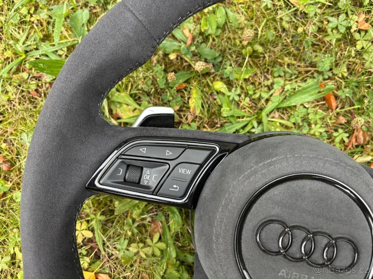 -AUDI MULTIFUNKCNY VOLANT ALKANTARA s logom RS - 7