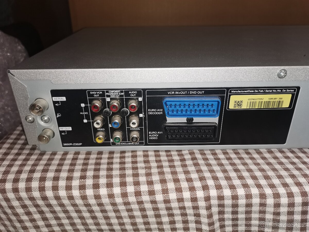 DVD / VCR Kombinace Philips - 7