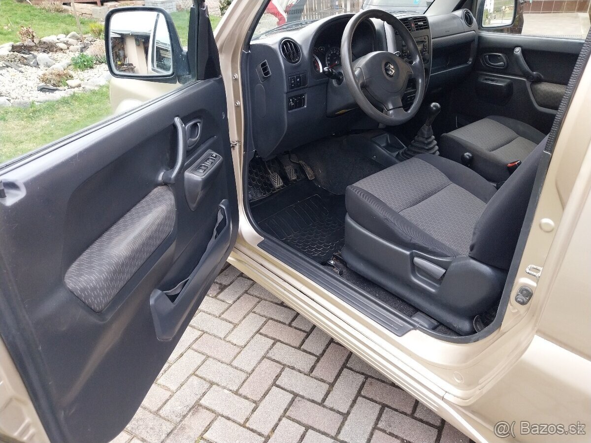 Suzuki Jimny 1,3 VVTi, 4x4, r. 2006 - 7