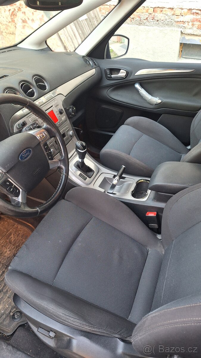 Ford S-max 2.0 TDCI 96 kW automat - 7