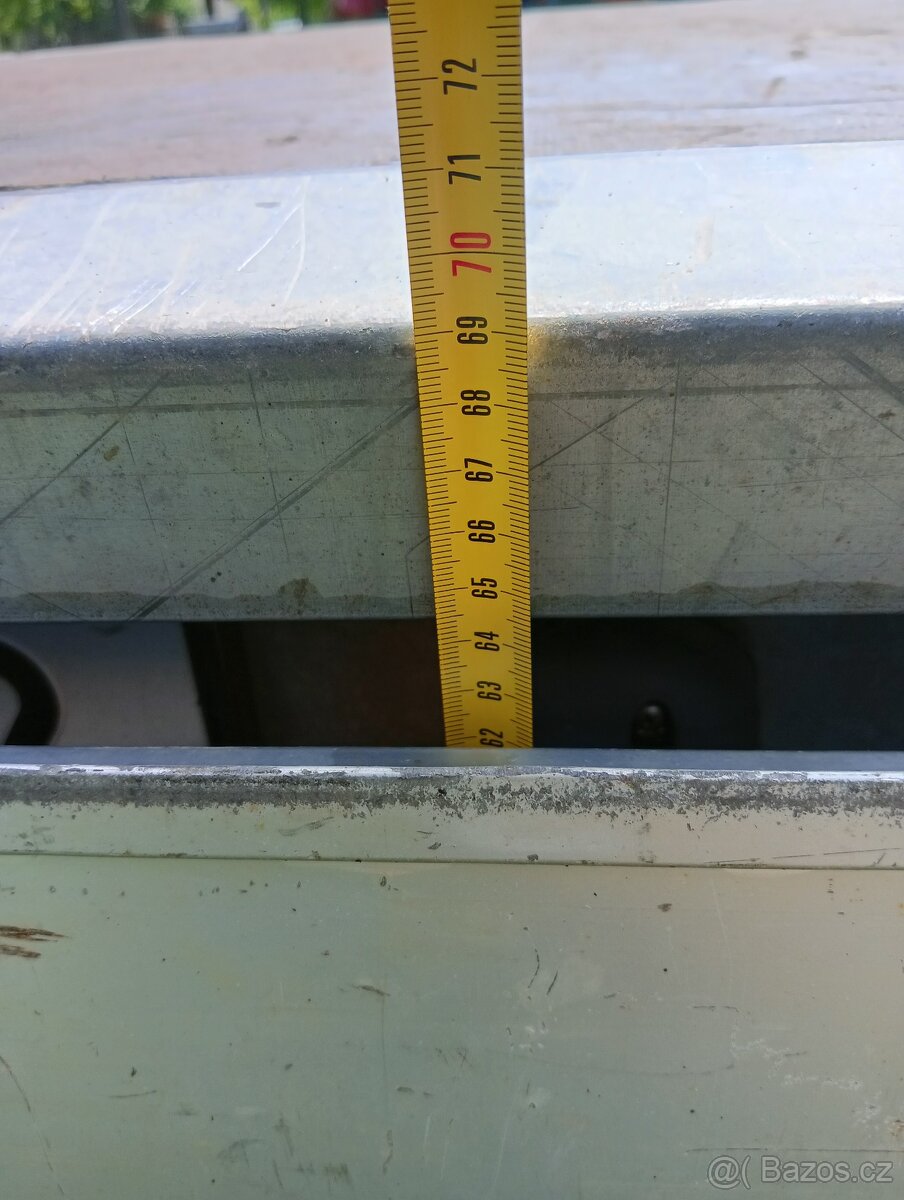 Vezeko Cargo light 2700Kg 417x215 - 7